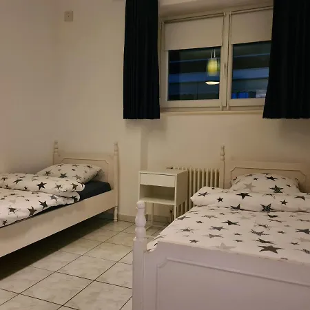 Renovierte Im Zentrum Von Apartament Locarno