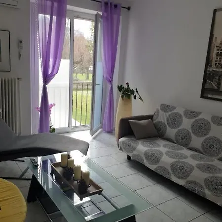 Apartment Renovierte Im Zentrum Von *