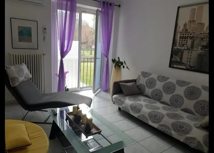 Apartman Renovierte Im Zentrum Von *